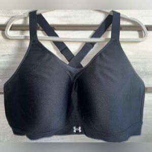 Under Armour Women's Crossback Black Sports Bra